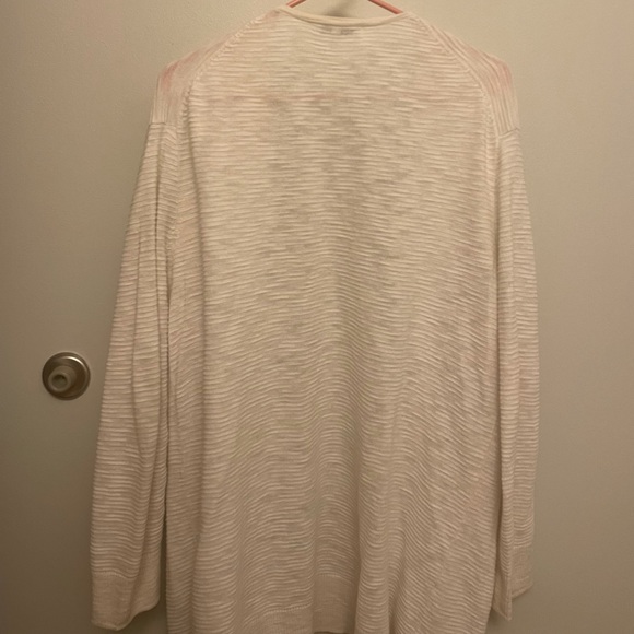 Madewell Cream Colored Woman’s Baggy Cardigan - Picture 2 of 3